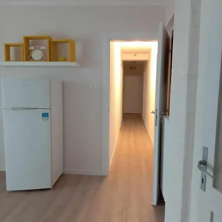 Violetta Alojamento de Acomodação e Pequeno-almoço *