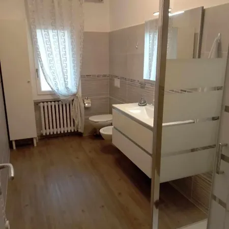 Alojamento de Acomodação e Pequeno-almoço Violetta Minerbio