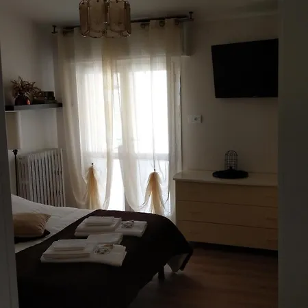 Violetta Alojamento de Acomodação e Pequeno-almoço