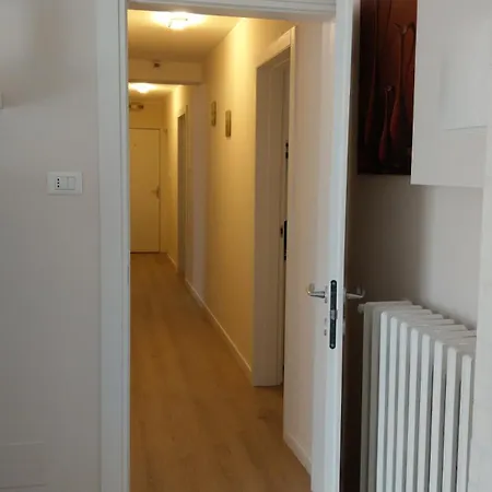 Alojamento de Acomodação e Pequeno-almoço Violetta Minerbio