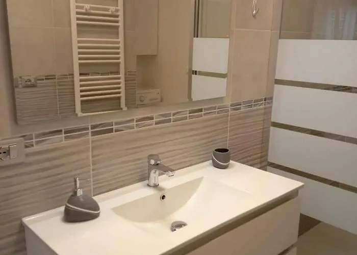 ベッド・アンド・ブレックファスト Violetta ミネルビオ