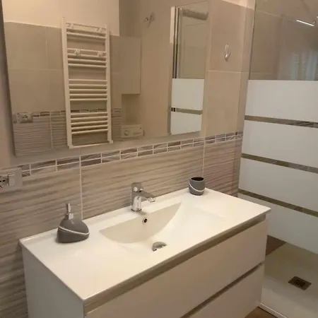 Oda ve Kahvaltı Violetta Minerbio